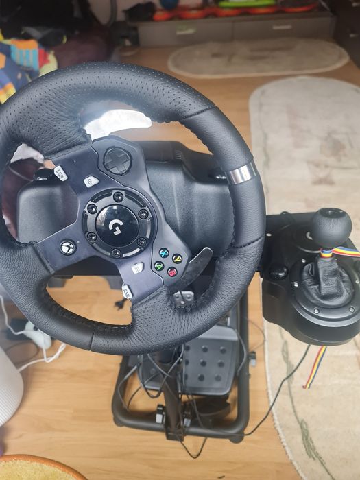 Volan, cadru, schimbător viteza  și pedale Logitech