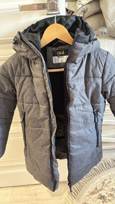 Продам зимнюю куртку на мальчика