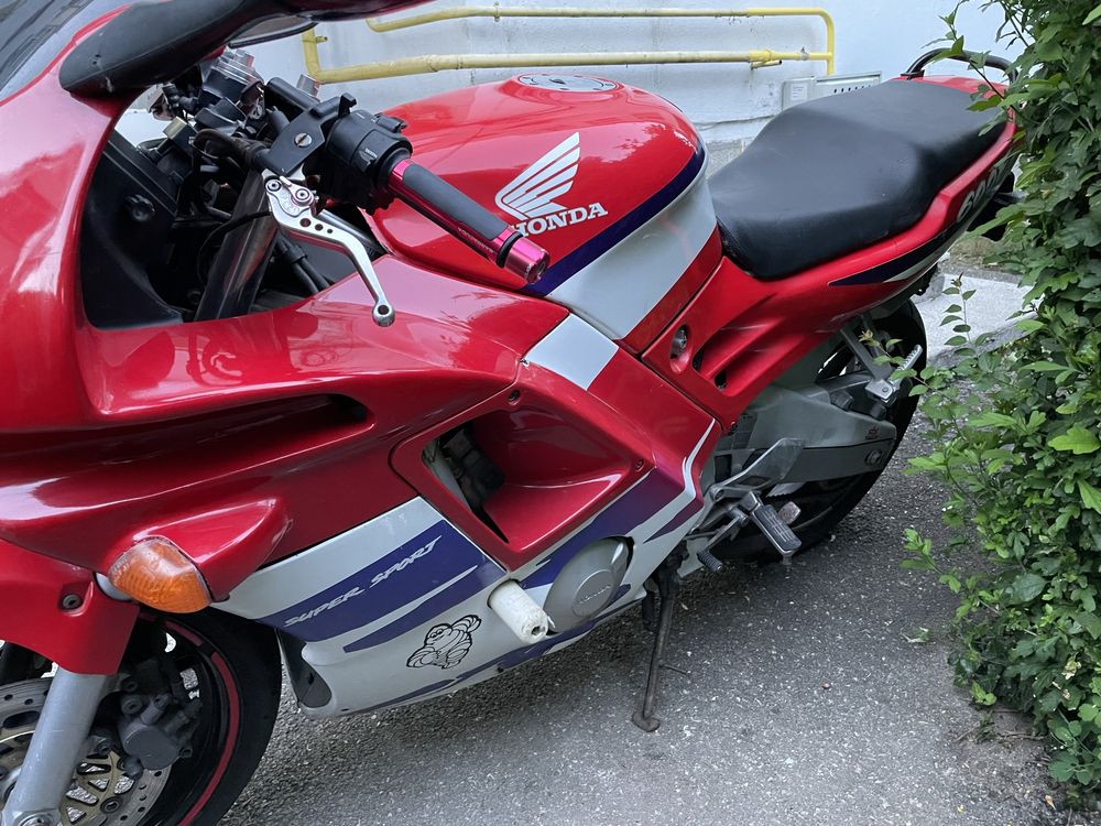 Honda Cbr f2 600ff