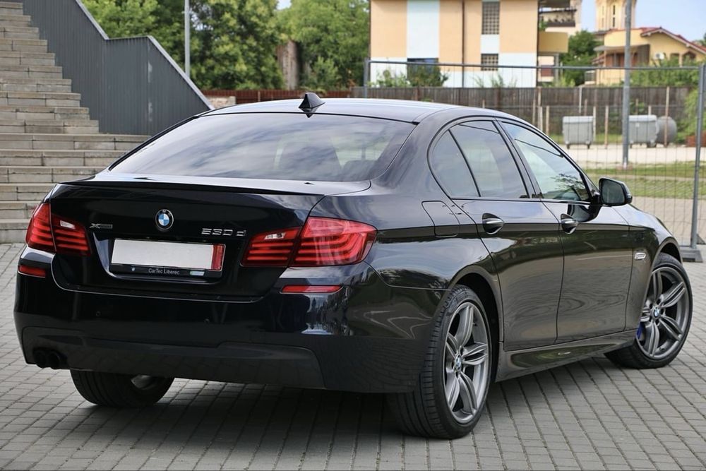 BMW F10 530xd xDrive M-Paket | Full | HUD | Harman/Kardon | 2015