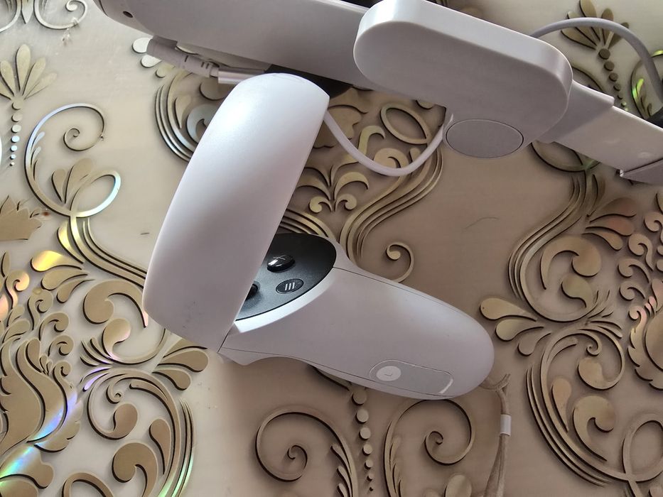 Meta Quest 2 256 bobo strap 8000mAh + Игри