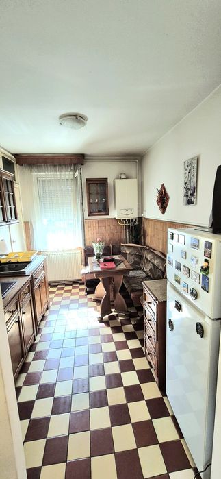 Apartament  3 camere, et.1, cf.1, 2 bai