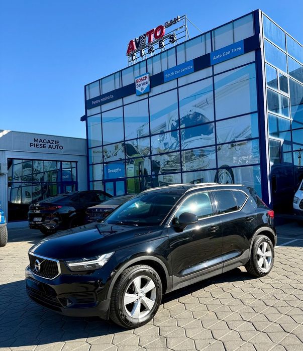 Volvo XC 40 Primul proprietar în România, fără accident în istoric