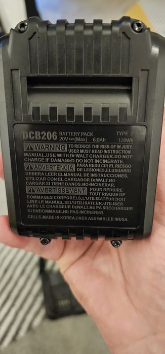 Батерий Dewalt 20v 6AH