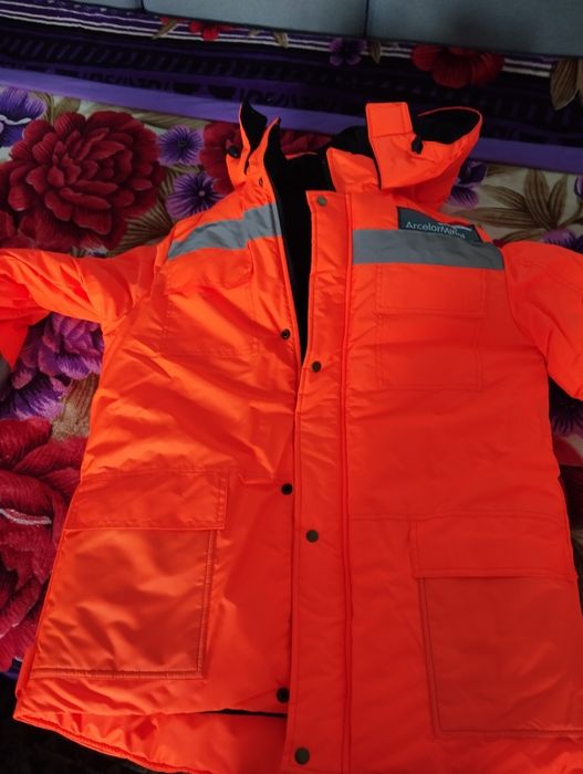 Продам рабочий пуховик и штаны