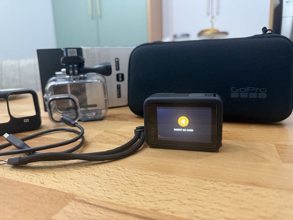 Gopro hero 10 ca nou impecabil cu accesorii!