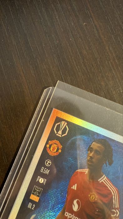 Match Attax Extra 24/25 - Blue Flame Limited Edition - BL2 - Leny Yoro