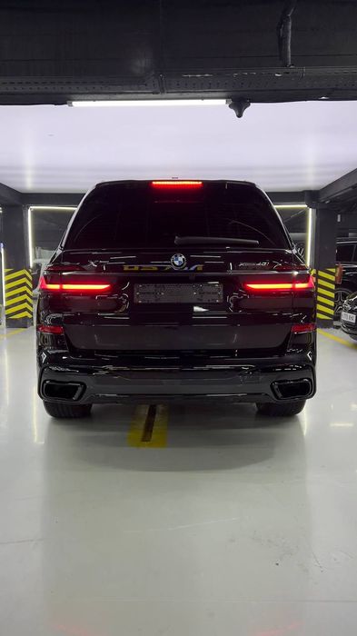 Bmw x7 xDrive40i full