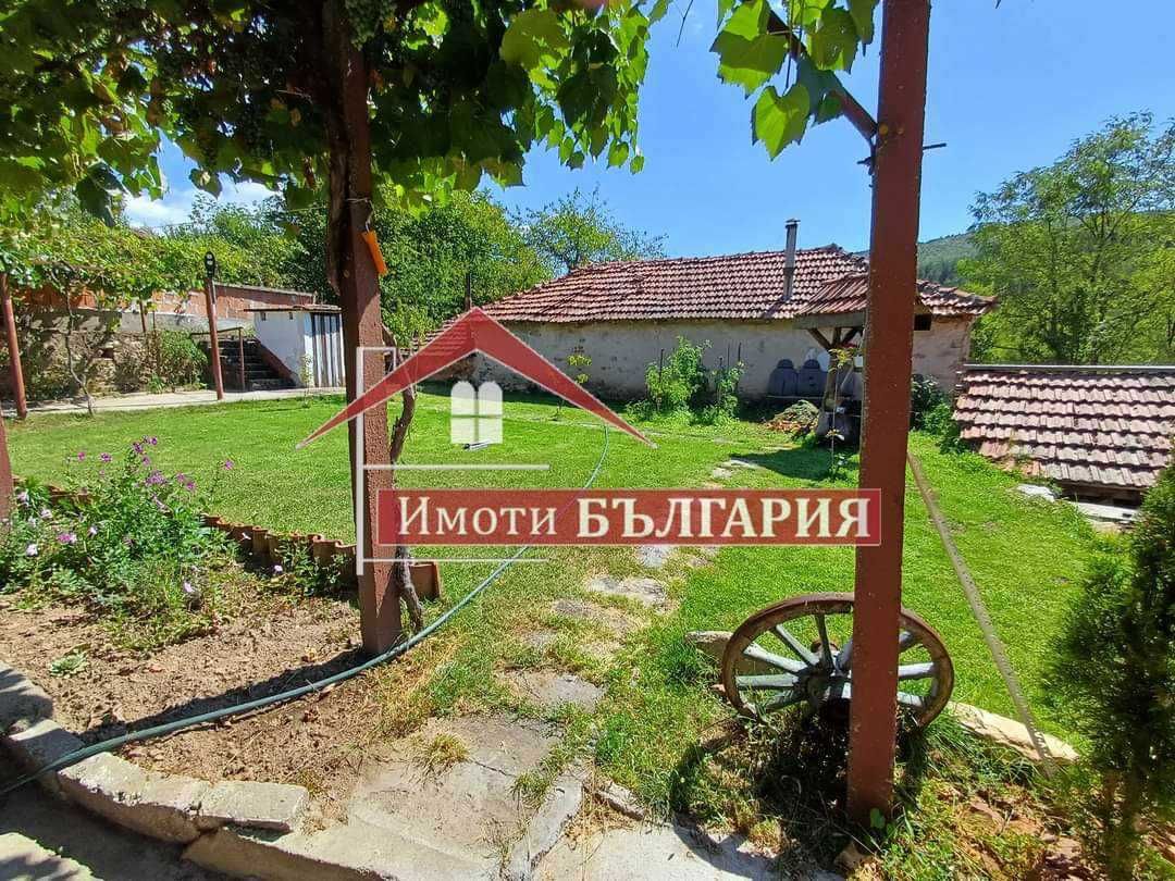 Продава се Къща в с. Мраченик, Област Пловдив - 80 кв.м за 861 €/кв.м - Снимка #9