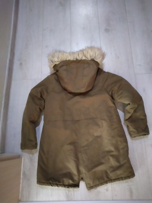 Топла шуба на ZARA за момиче