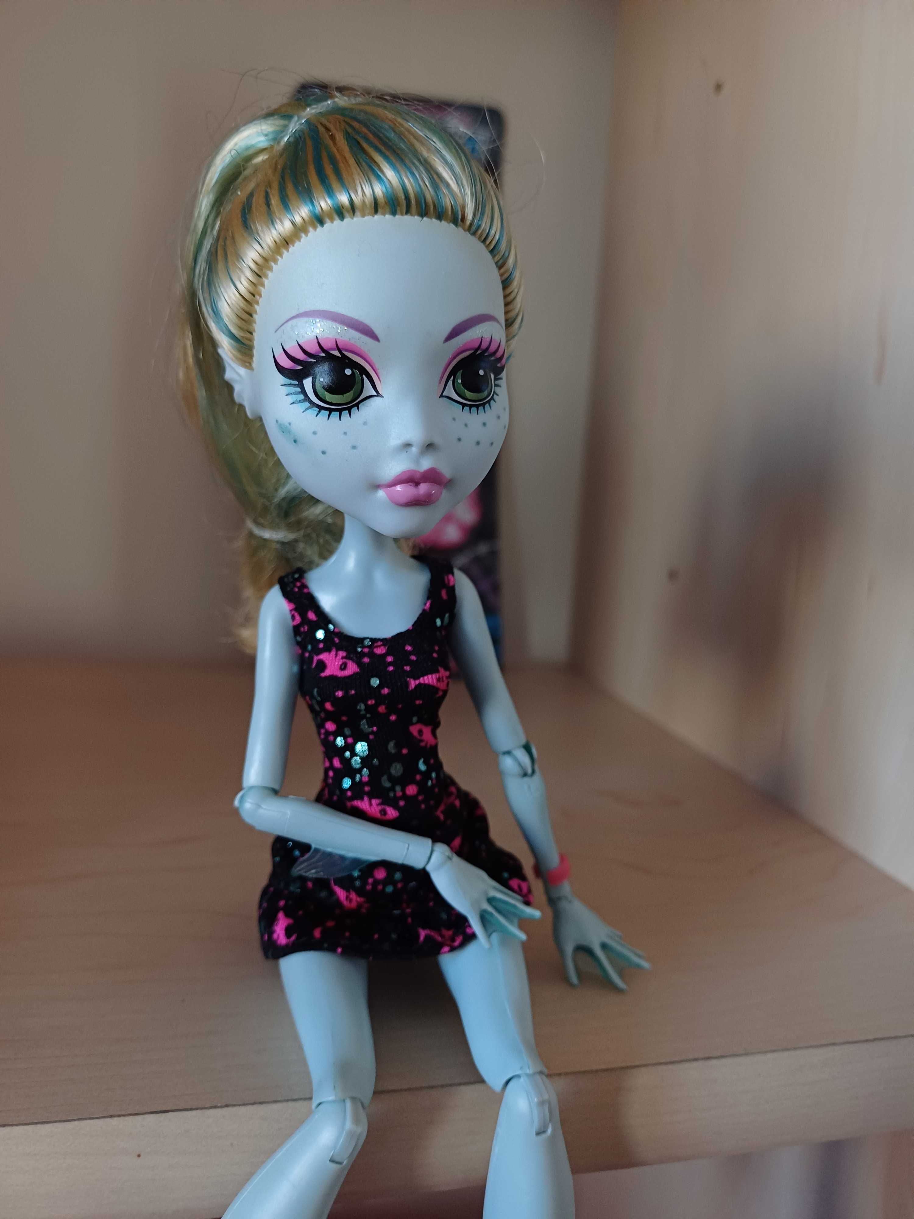 G1 Monster High Lagoona кукла - Night Out