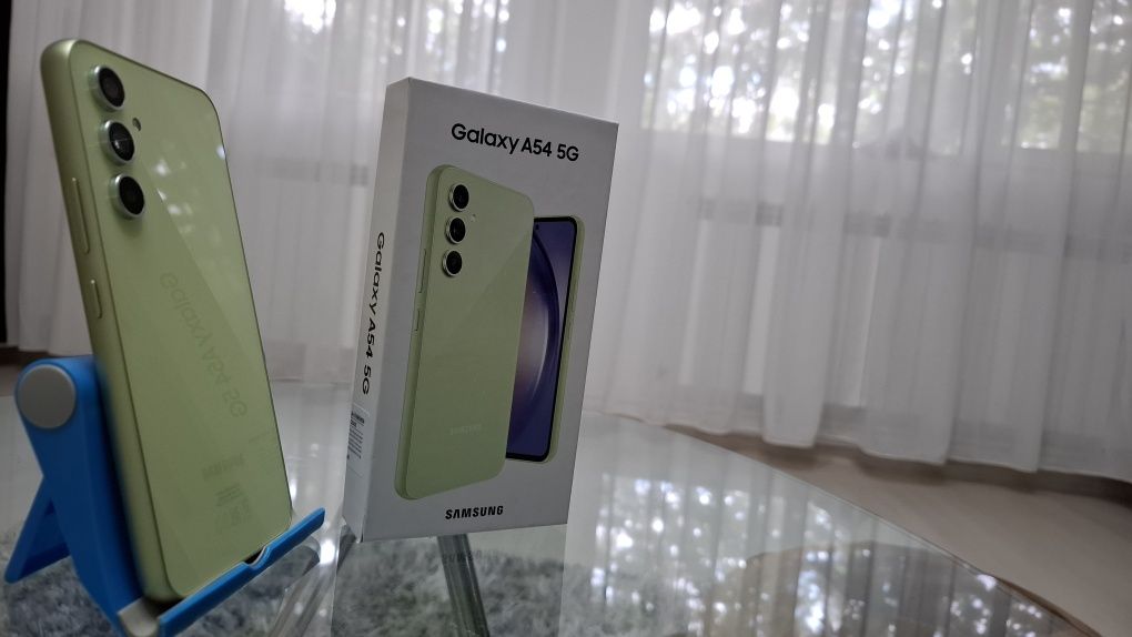 Samsung A54 - 5G awesome lime, impecabil, garantie iulie 2025