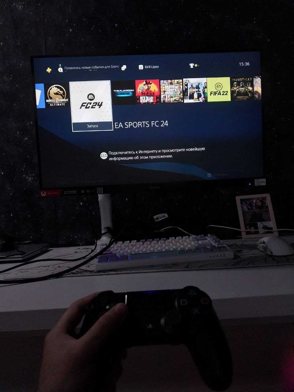Продаю Playstation 4 Slim с 4 геймпадами и с самыми популярными играми