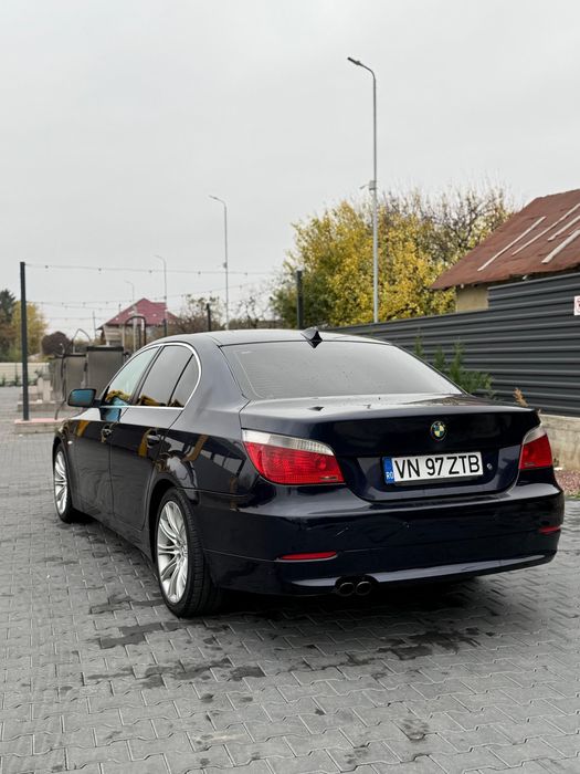 Vând BMW E60 2.5i