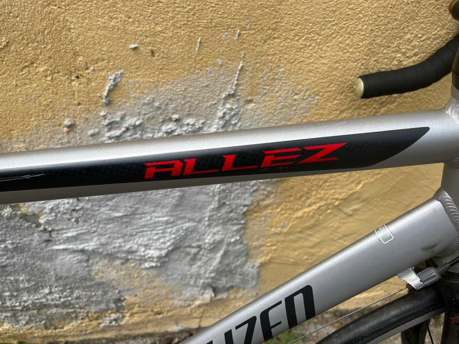 Шосеен велосипед  specialized allez