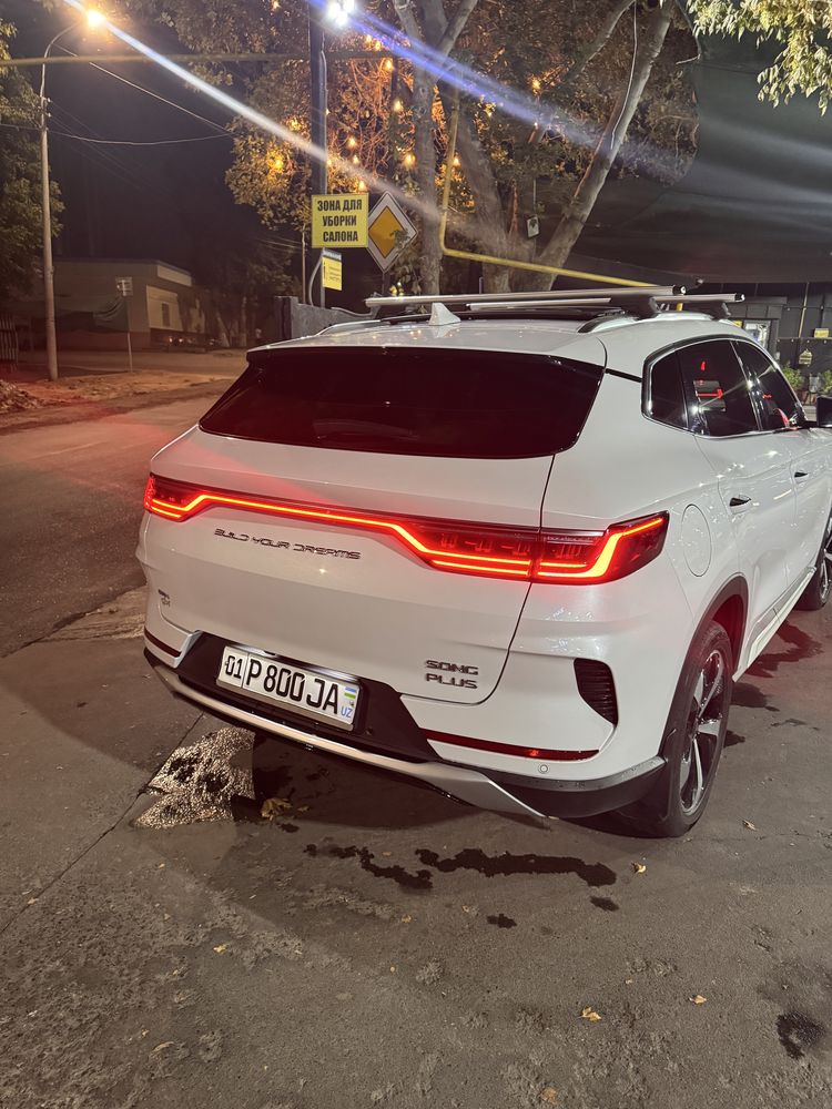 Продаётся BYD SONGгибрит 1поз 2023г.в