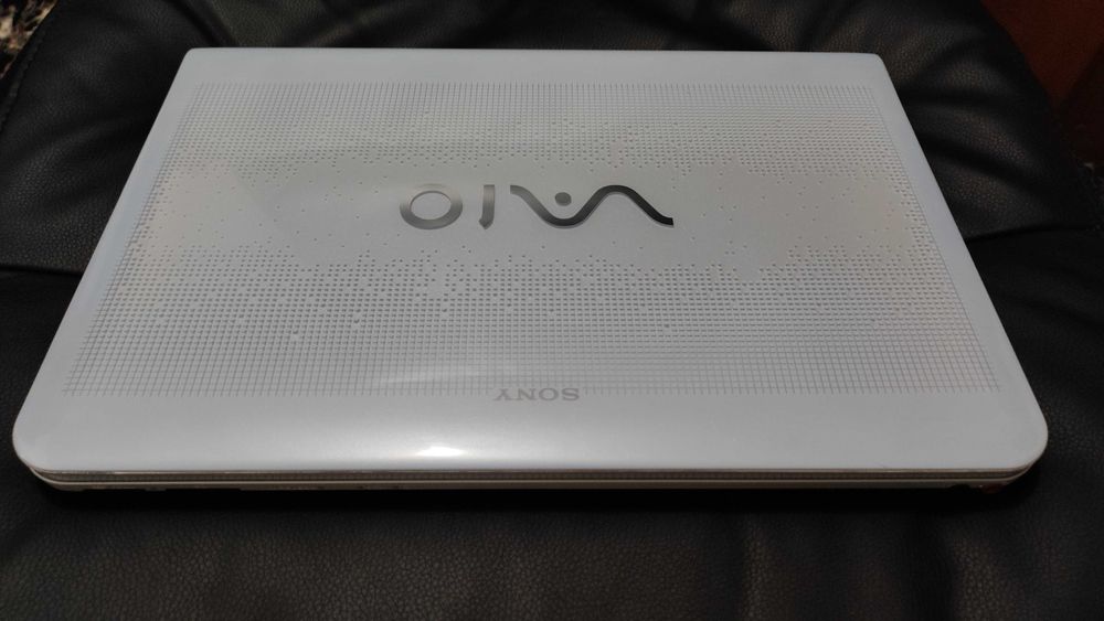 Laptop Sony Vaio i3