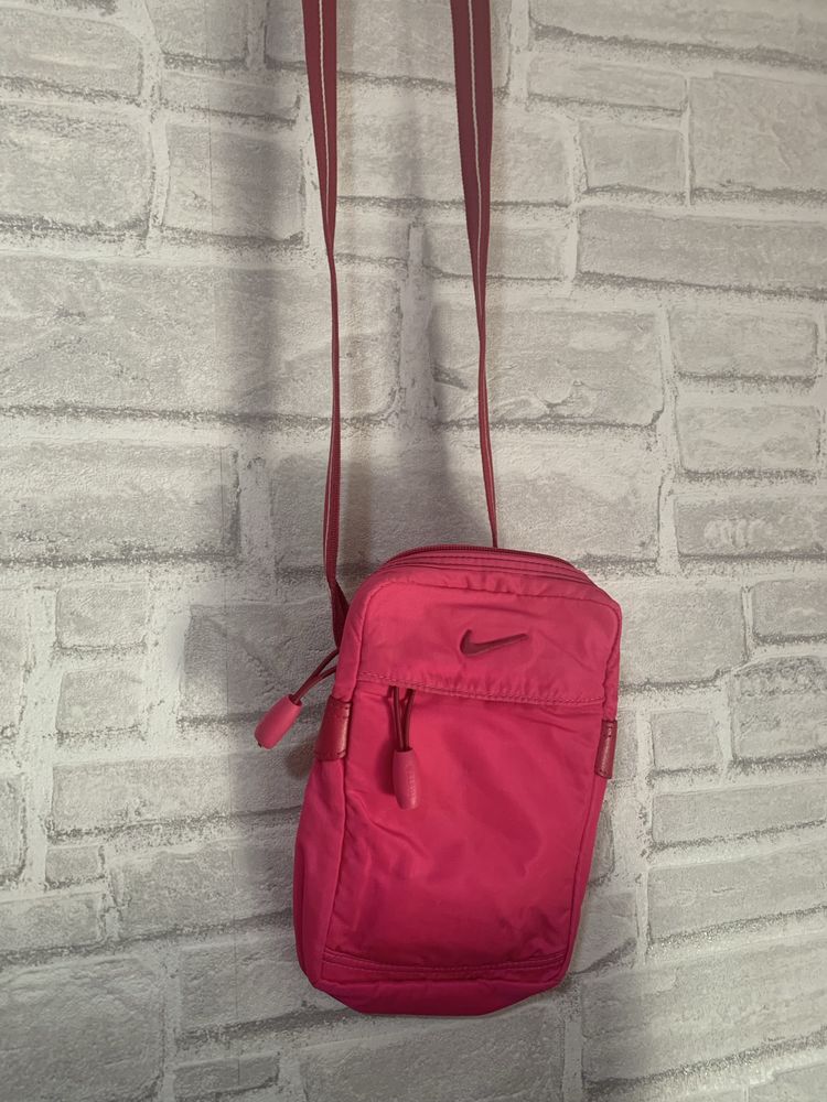 Чанта на Nike. Оригинална. Нова