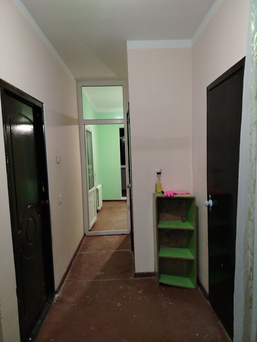 Чирчик ш. 9 м/н 2х/4/4 янги планировка 64 м²