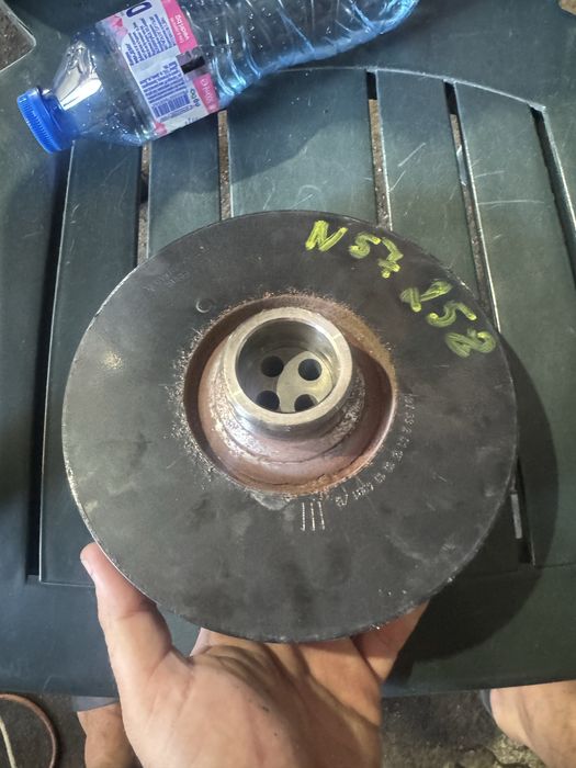Демпферна шайба бмв 3.0 258 н57д30а