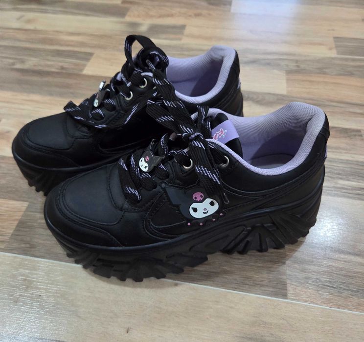 Боти за момиче Bershka Kuromi 37 номер