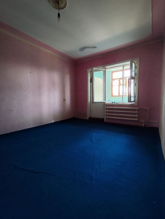 Продаётся 2-х комнатная квартира, район 5/2.