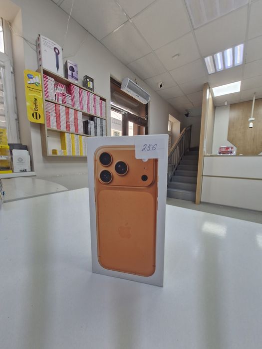 Iphone 17 pro 256 gb esim orange