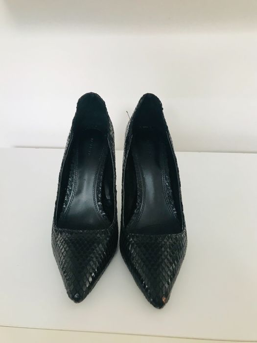 Pantofi Reserved mărimea 37 60 lei