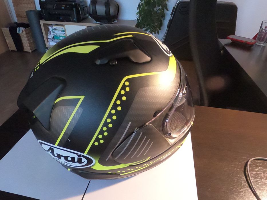 Casca Arai QV-Pro Drone Yellow