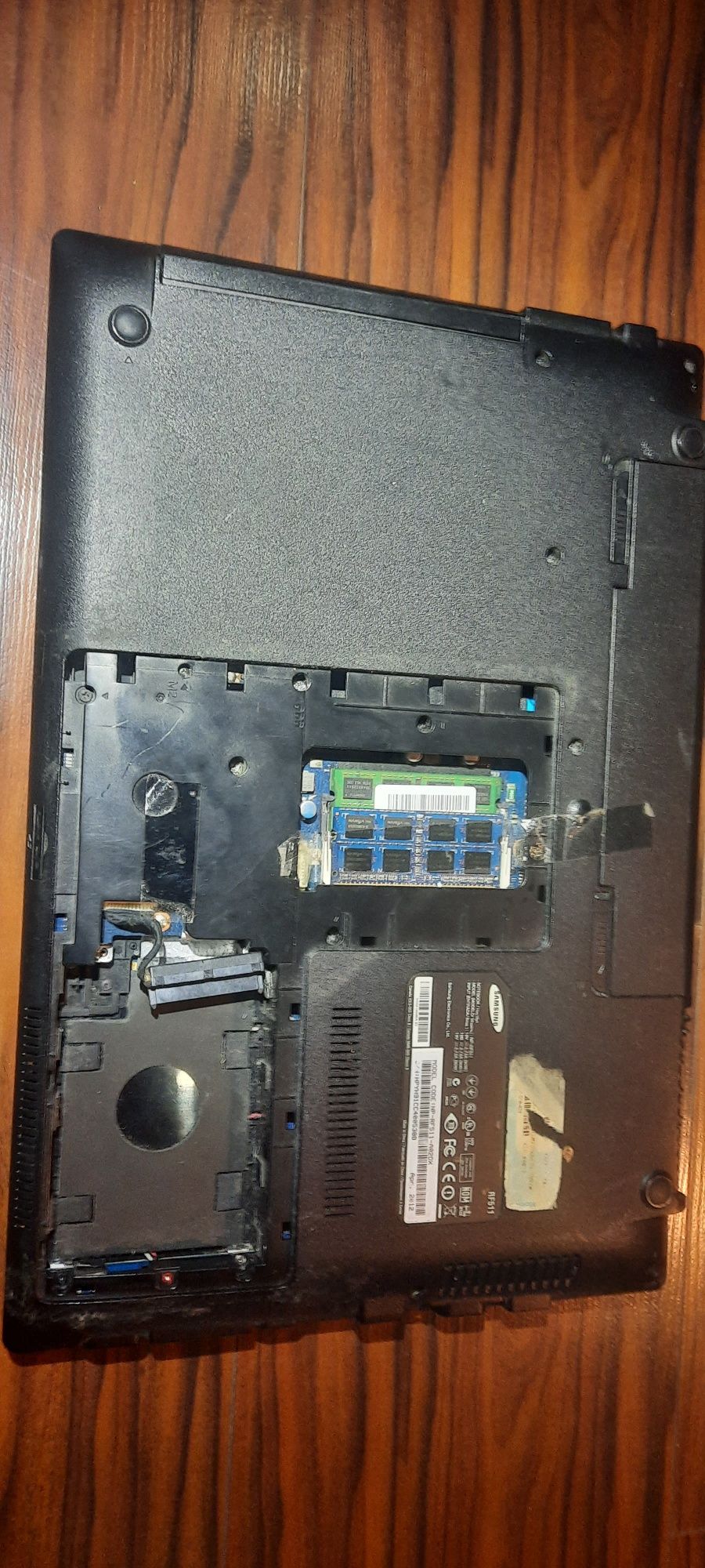 Laptop samsung pentru piese