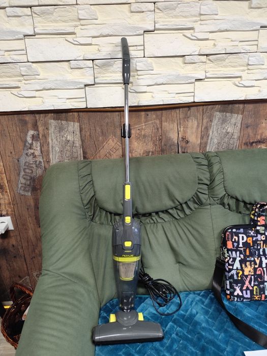 Прахосмукачка вертикална rovys 85лв