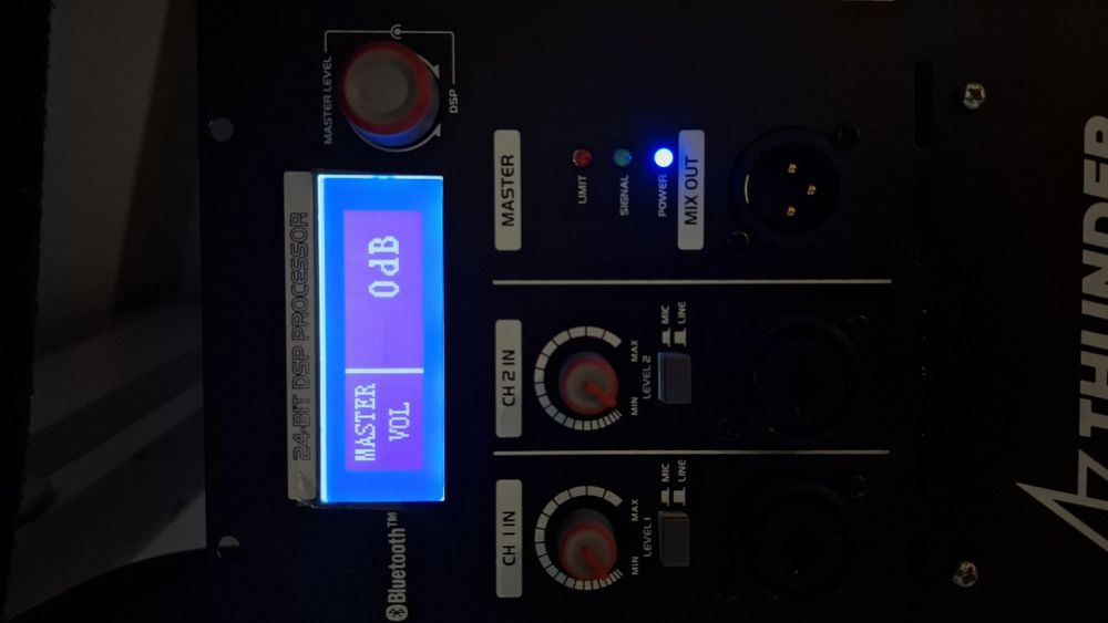 Vând doua module active biamplificate 350W + bluetooth boxe 15 inch