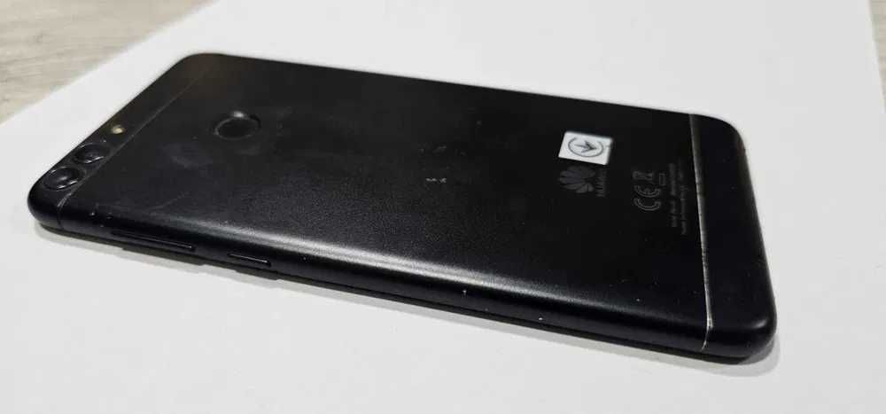 Huawei P Smart 3GB RAM  32GB  Dual SIM