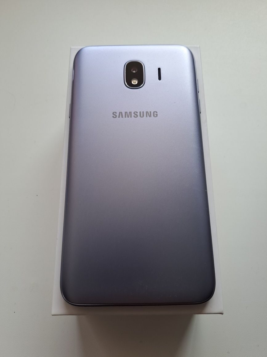 Samsung J4 (2018) продам