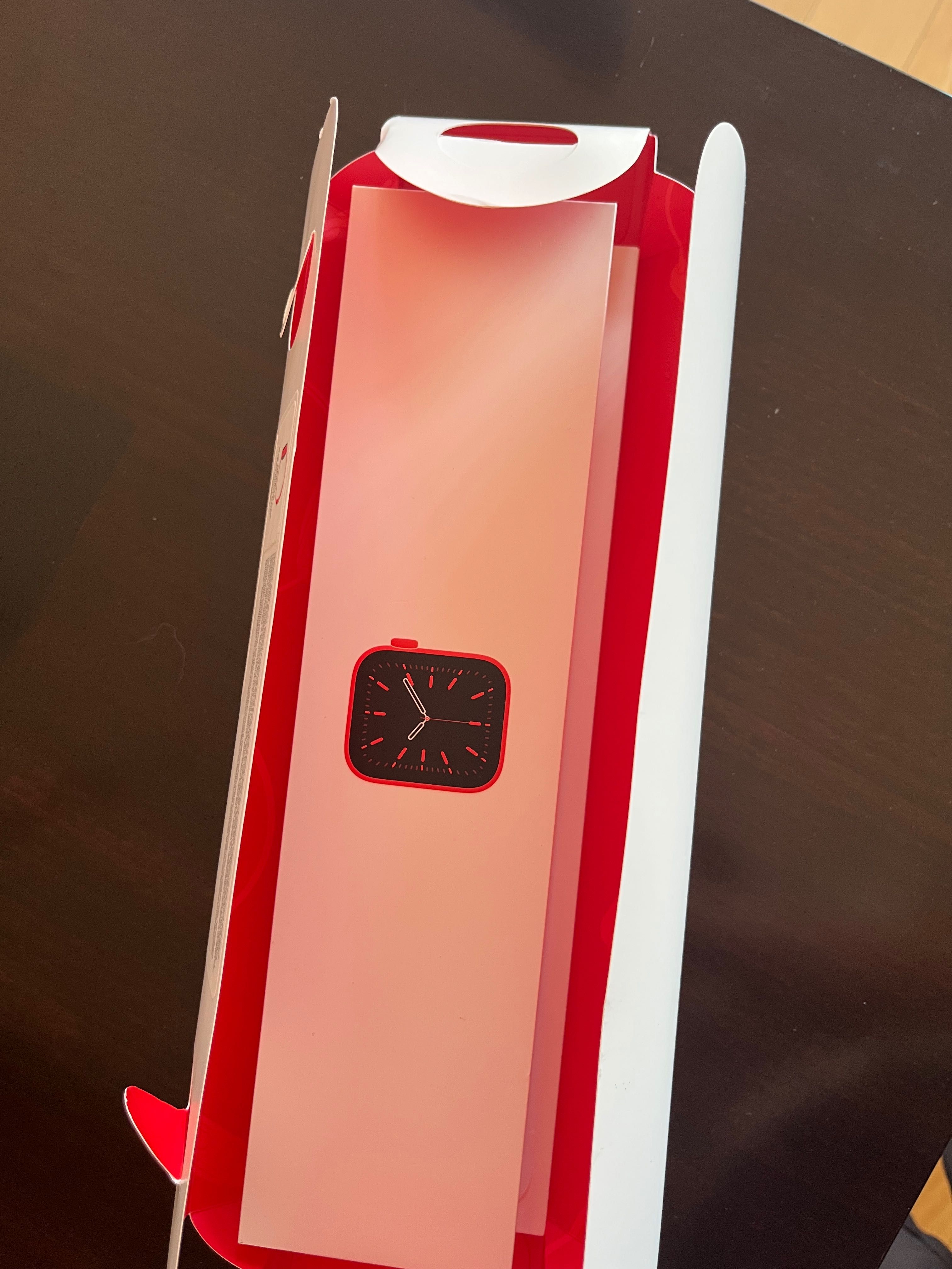 Apple Watch Series 6 (PRODUCT)RED