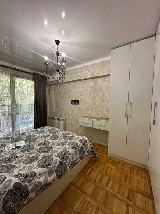 Продаю красивую 4-х комнатную квартиру на Ц-4 ID: 3908