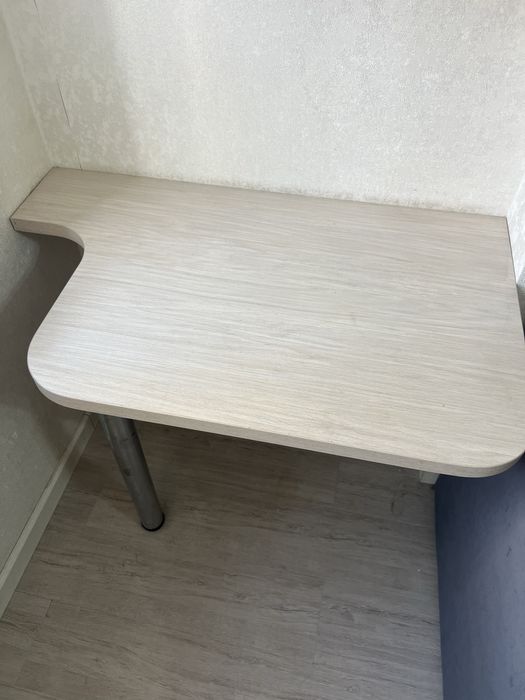 Срочно продам, рабочий стол