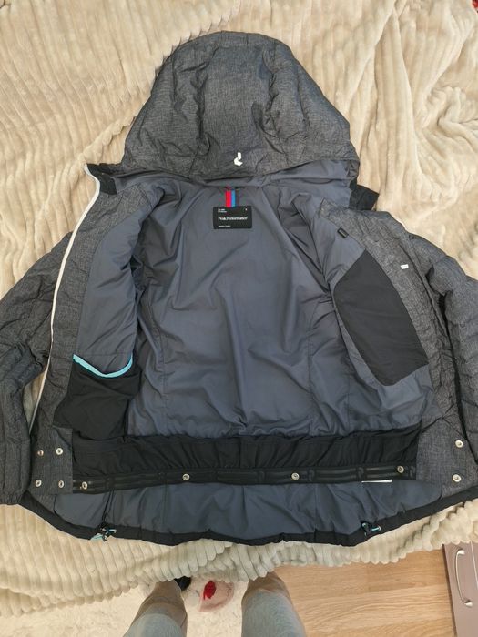 Пухено яке за ски