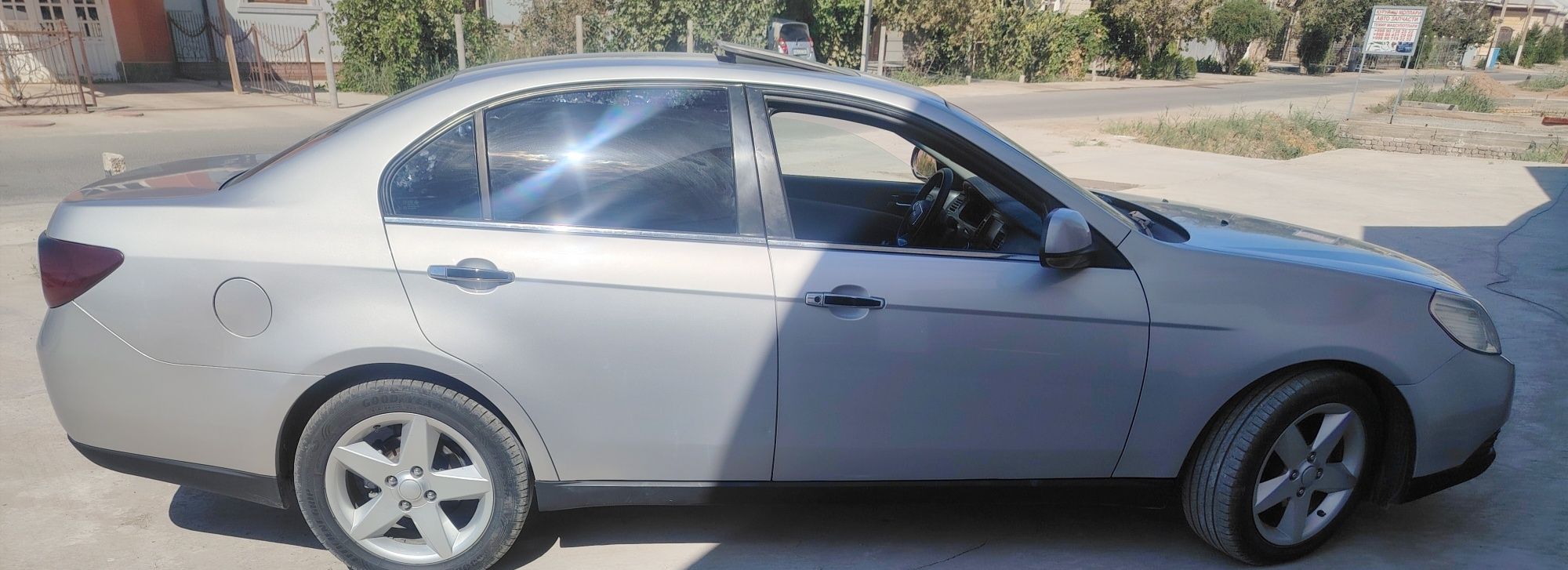 Срошний Автомат Эпика сотилади 2009 йил энг фули хамма нарсаси ишлиди
