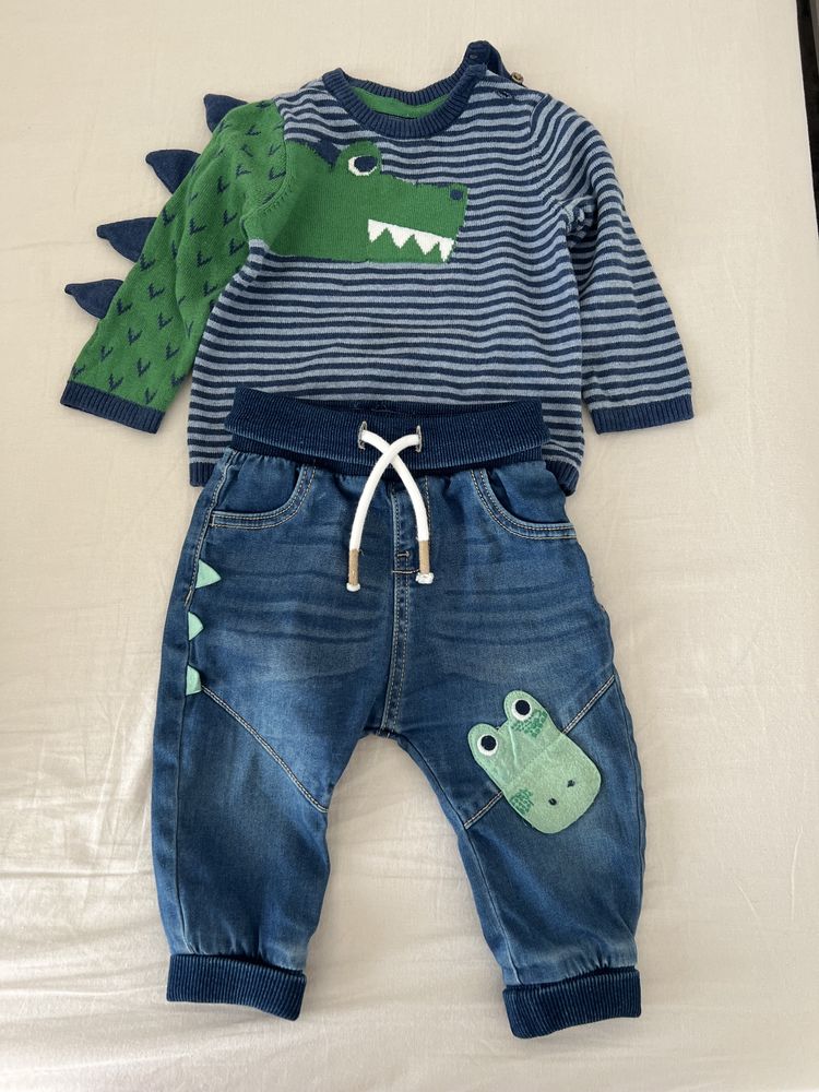 Jeans si bluza Mothercare bebe