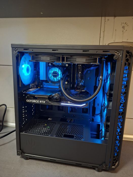 PC i7 12700 cu RTX 4070 12GB 32GB DDR5