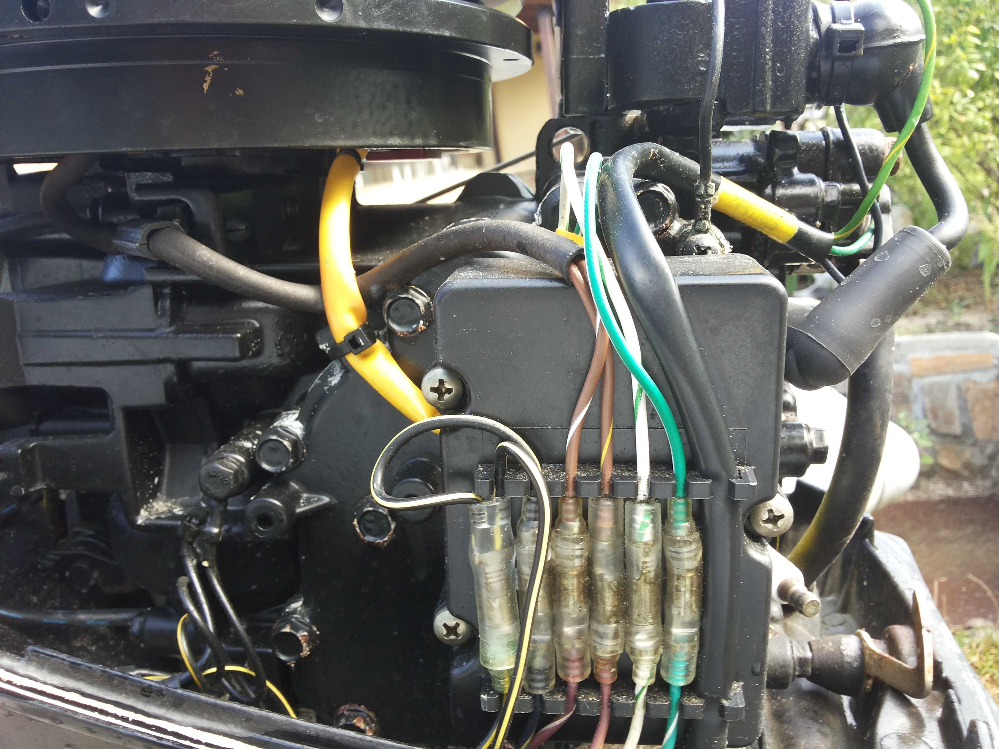 Извънбордов двигател Мercury 10hp 2-тактов, лодка RIB Valiant 380
