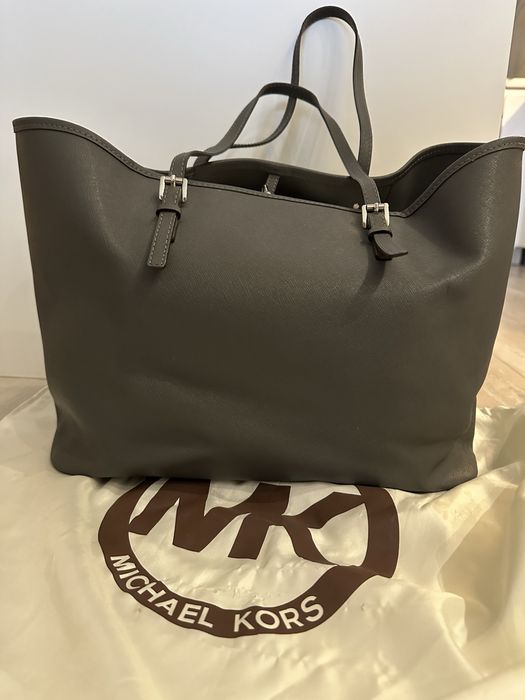 Чанта естествена кожа Michael Kors оригинална