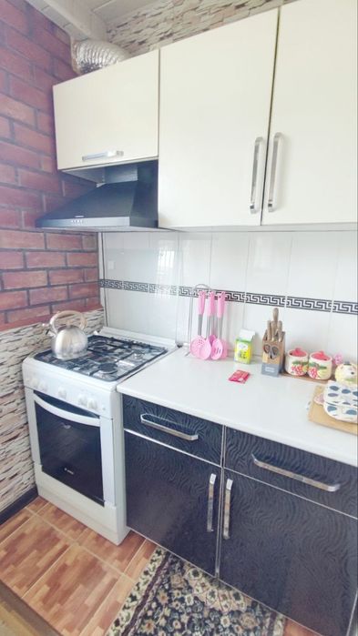 4 ком Айбек метро Ойбек Афросиаб Жемчуг