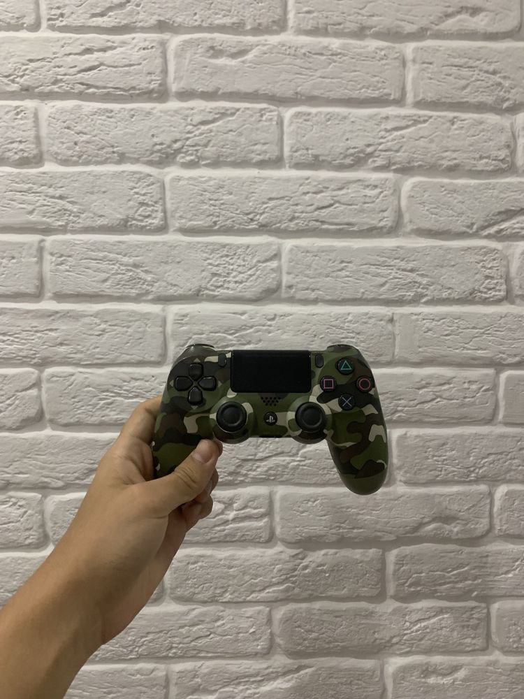 PlayStation4Pro+2Джойстика