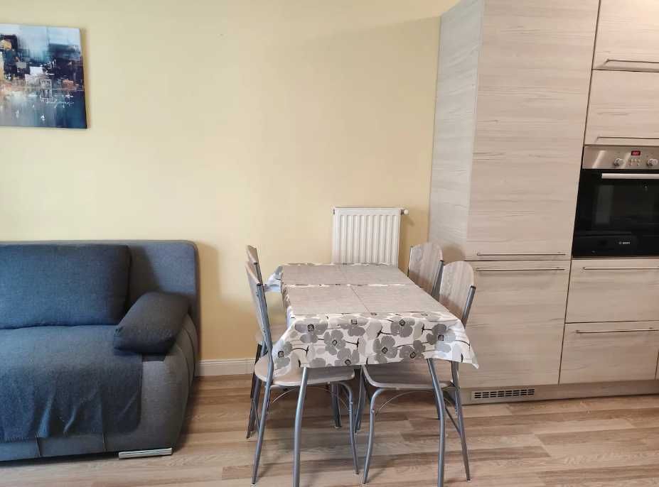 Дава се под наем Двустаен апартамент в Пловдив, Мараша - 65 кв.м за 255 € - Снимка #1