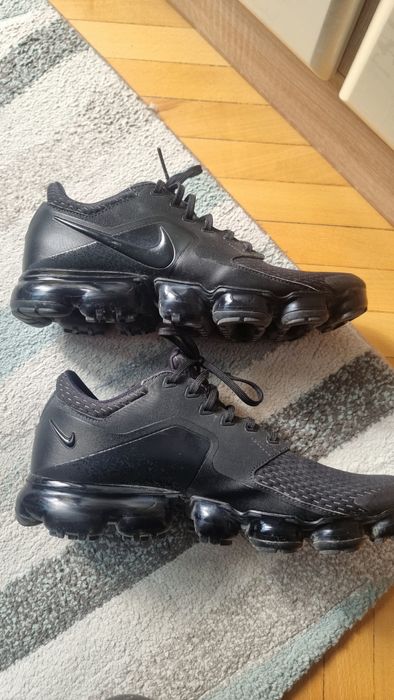 Маратонки Nike Vapormax 42