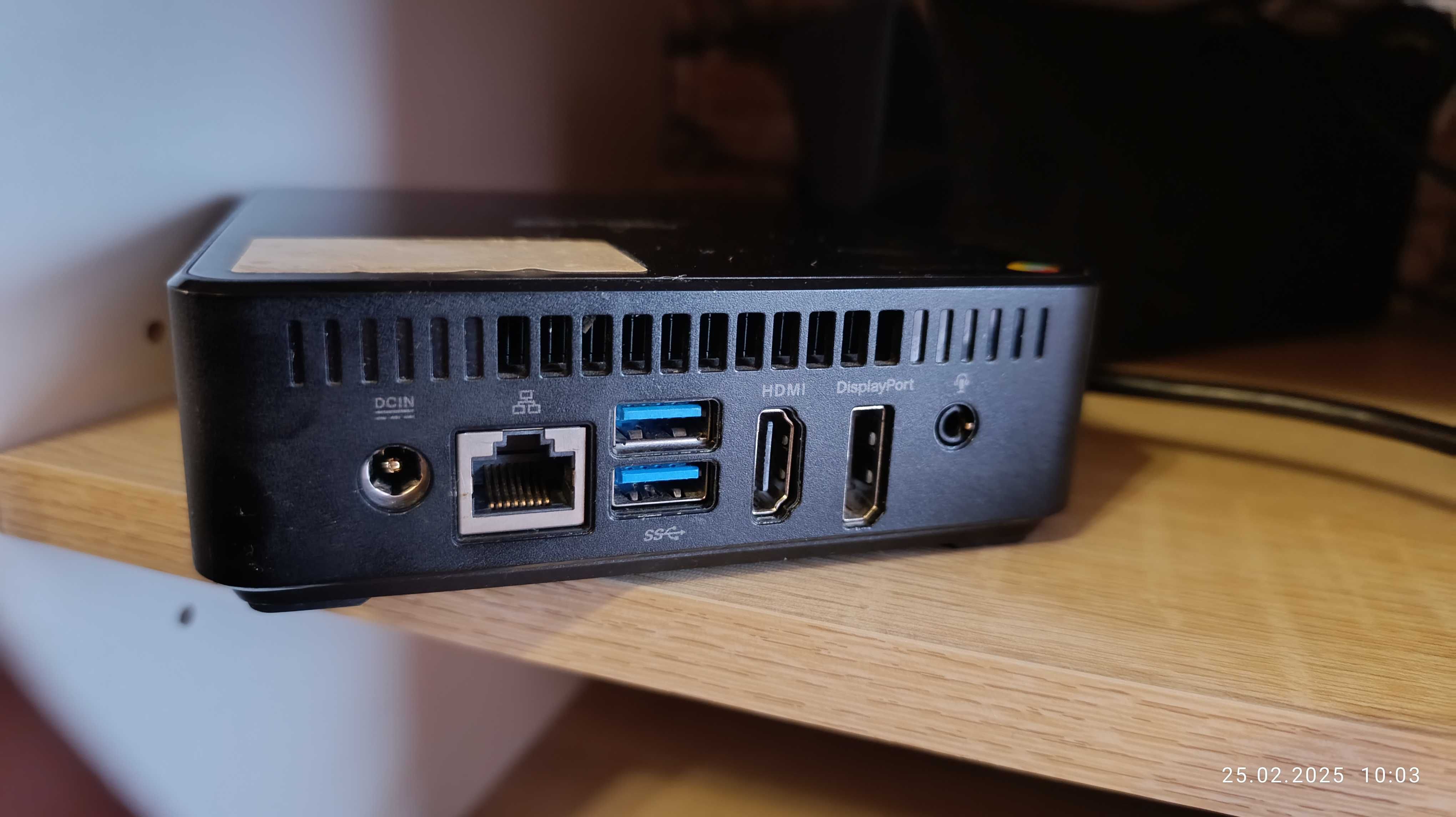 Мини копютър asus chromebox cn62
