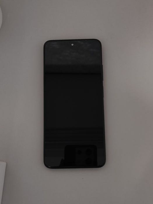 продам телефон  redmi