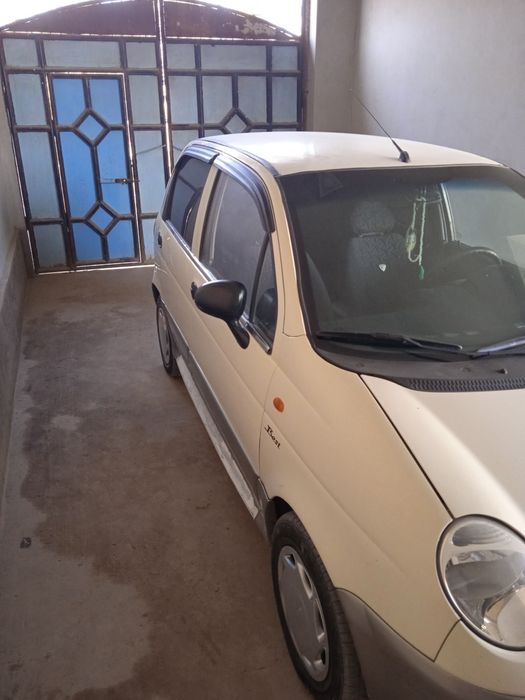 Matiz best moshina sotiladi narxi kelishiladi